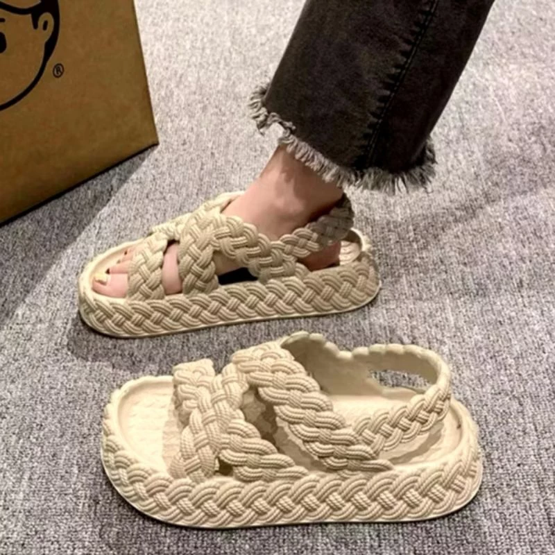 Dép Sandal Quai Hậu Nữ Dây Đan Chéo Đi Hậu Đi Lê Mềm , nhẹ ,êm