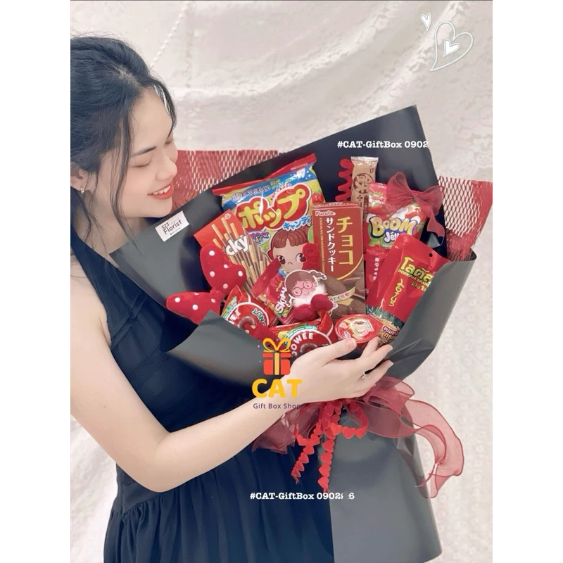 (Hoả tốc HCM) Bó hoa bánh kẹo phù hợp cho mọi độ tuổi, quà bánh kẹo , hoa bánh kẹo màu đỏ