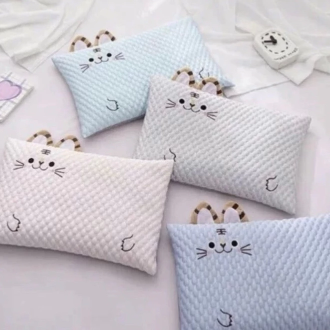 Gối băng lạnh lụa trẻ em, gối cho bé băng lụa, mềm mịn, thoáng mát, thấm hút mồ hôi