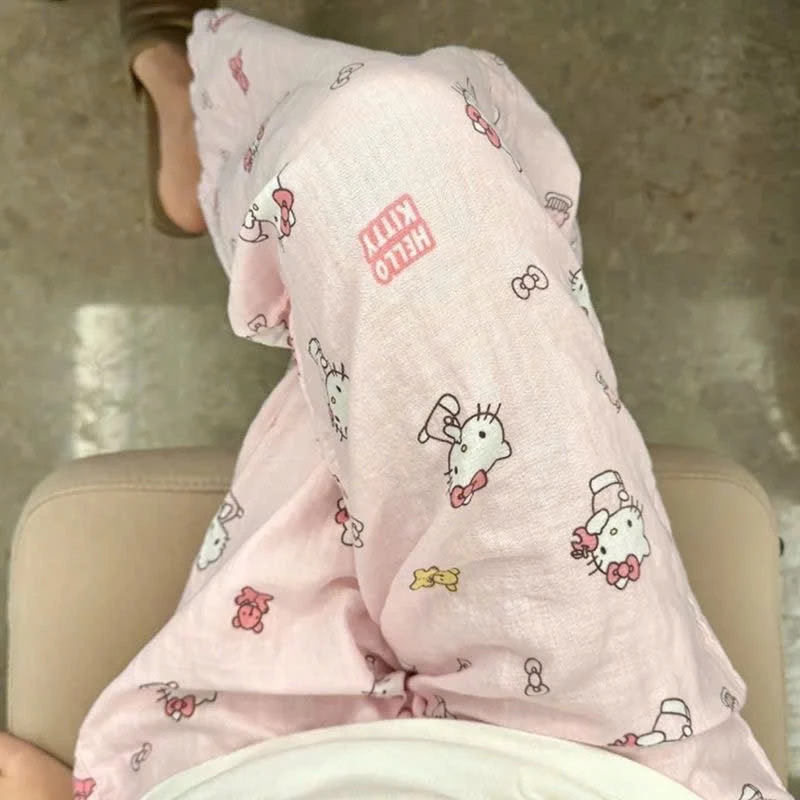 Quần dài hoạt hình mặc nhà chất cotton lạnh họa tiết shin siêu nhân màu đen xinh xắn
