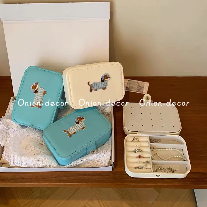 Hộp đựng trang sức PU hình chó
