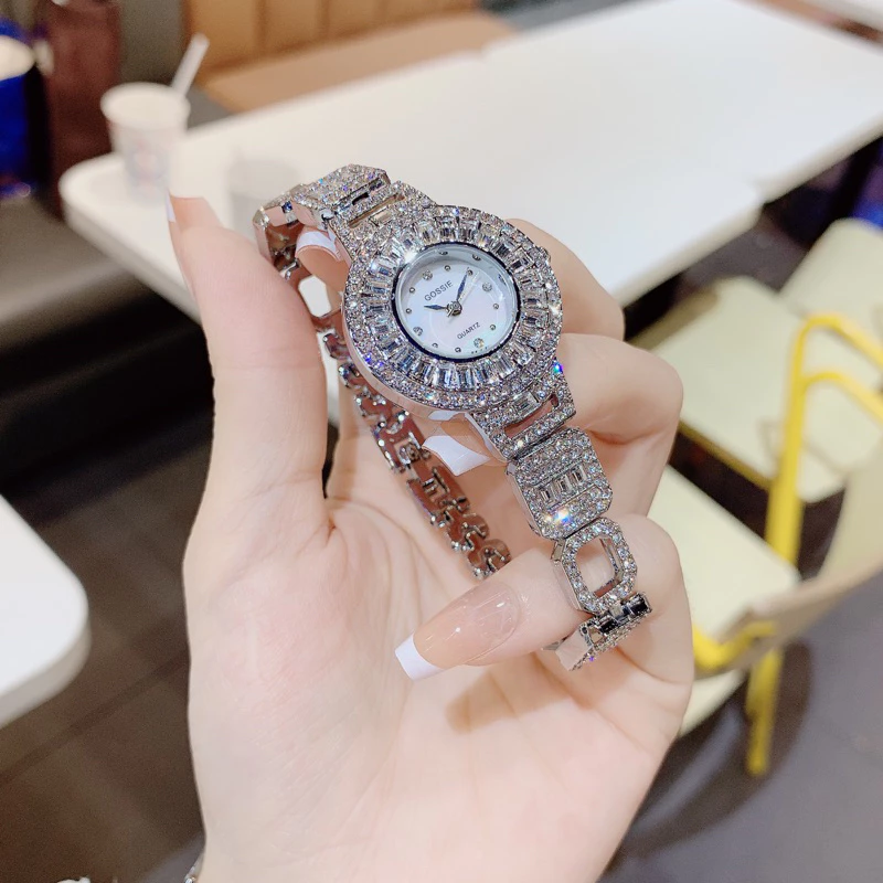 Đồng Hồ Đeo Tay Nữ Gossie Vương Miện Đính Full Đá Lấp Lánh Sang Trọng