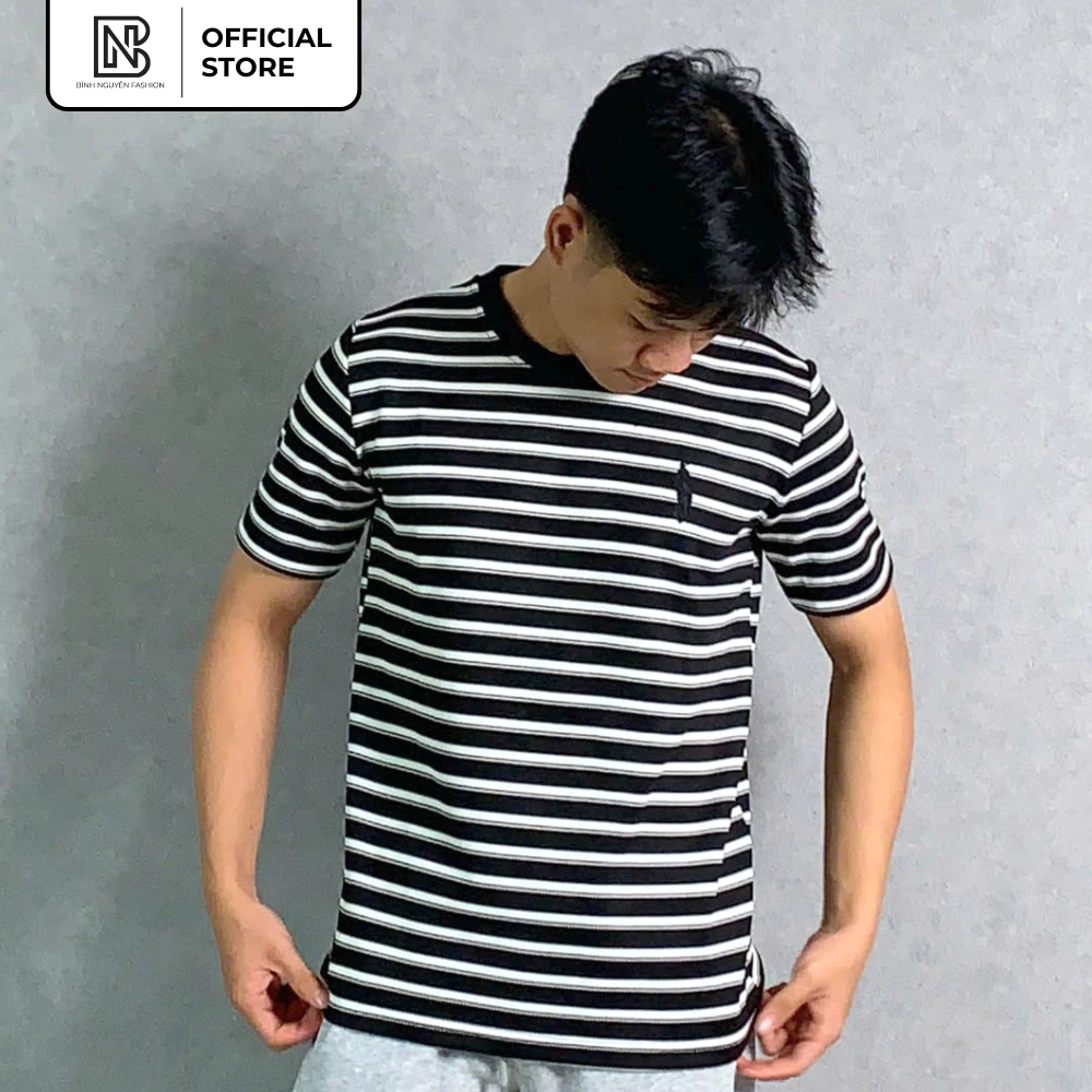 Áo Thun Nam Đen Trắng Trẻ Trung, Áo Cổ Tròn Sọc Ngang Thêu Nổi Đẹp Mắt, Áo Thun Cotton Unisex Cao Cấp Vải Đẹp A09