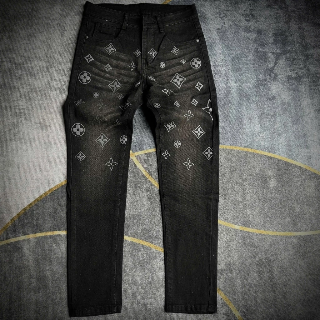 Quần jean nam đen trơn cao cấp giá rẻ họa tiết sang trọng chất bò vải dày mẫu mới hot trend MENSWEAR