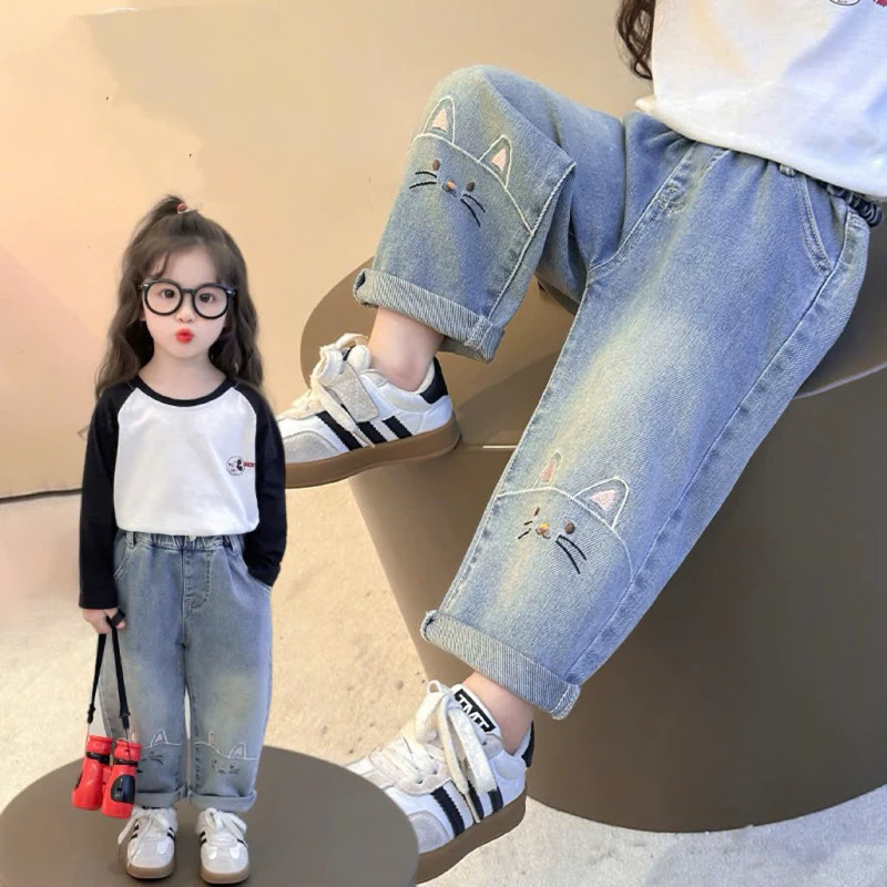 Quần bò dáng Baggy hình Mèo Xinh cực cute cho bé