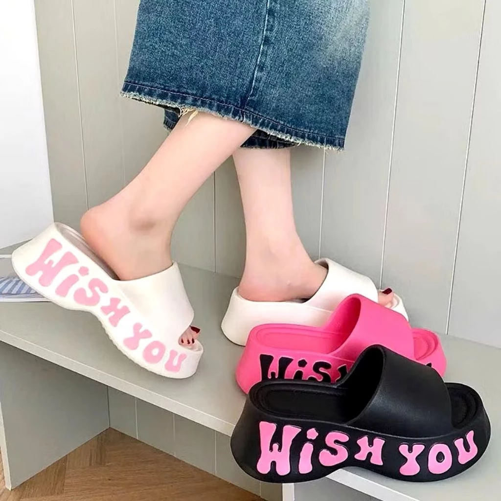 Dép Bánh Mì Quai Ngang Đế Cao Hoạ Tiết Nổi Fun Size Thời Trang