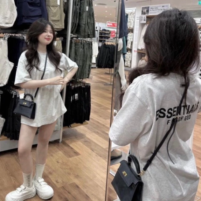 Áo thun Essen Màu Xám Tiêu Basic Hot Trend - Chất 100% Cotton co giãn 2 chiều - Siêu Hot Hit 2025
