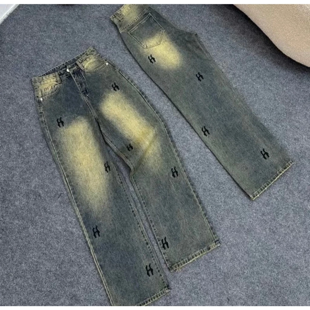 Quần Jeans Thêu Xuông H Cạp Cao Hack Dáng Siêu Xinh