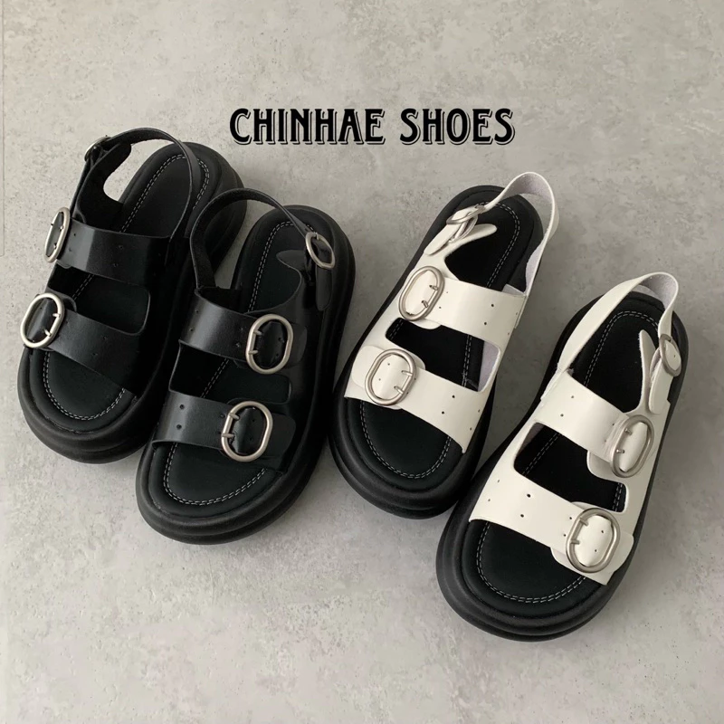 Dép quai hậu sandal quai ngang nhiều lỗ điều chỉnh tăng chiều cao 4cm phong cách trẻ trung năng động đi học SD007