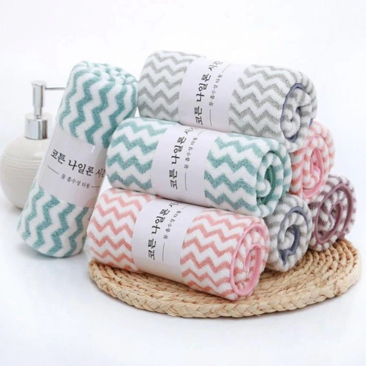Khăn Mặt Lông Cừu Kẻ Sọc Xuất Hàn Size 30cmx50cm - giao mầu ngẫu nhiên hàng ĐẸP_harmoniedecor