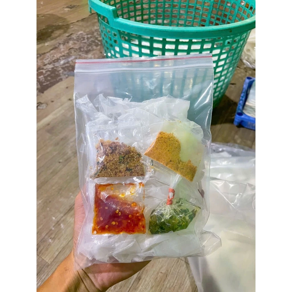 Bánh Tráng Ớt Rim Mỡ Hành Trọng Nghĩa