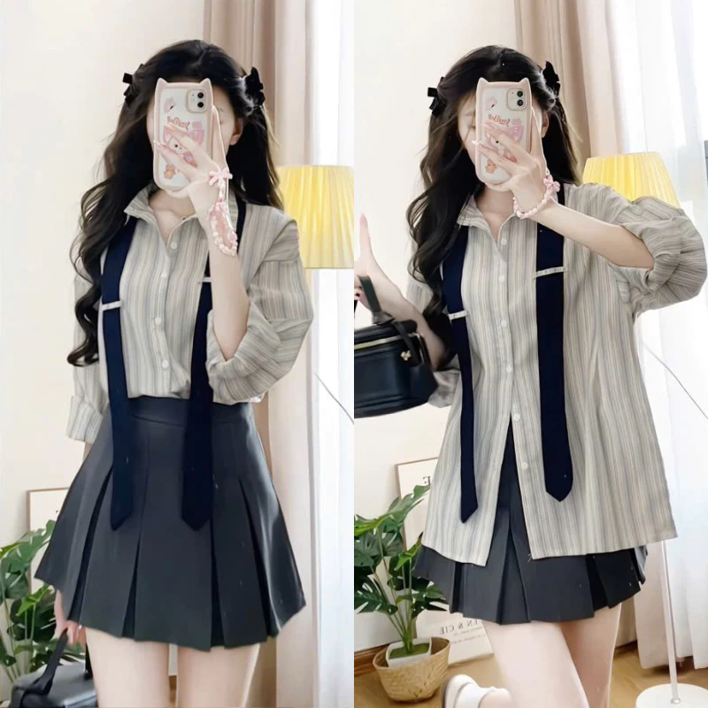 Áo Sơ Mi Dài Tay Nữ Kẻ Sọc Form Rộng Kèm Cà Vạt Đen Phong Cách Hàn Quốc