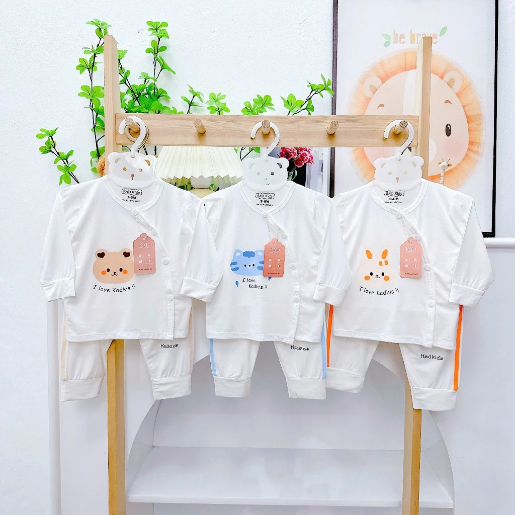Bộ quần áo dài tay KAD khuy trắng chất petit cao cấp cho bé ( mã KAD KHUY TRẮNG)