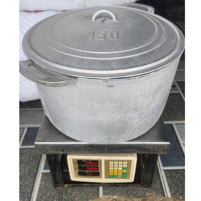 Nồi gang đúc thủ công số 170 -50L, số 150 -40L, số 140-35L, số 120 -25L, xoong gang nấu cao - VNXK