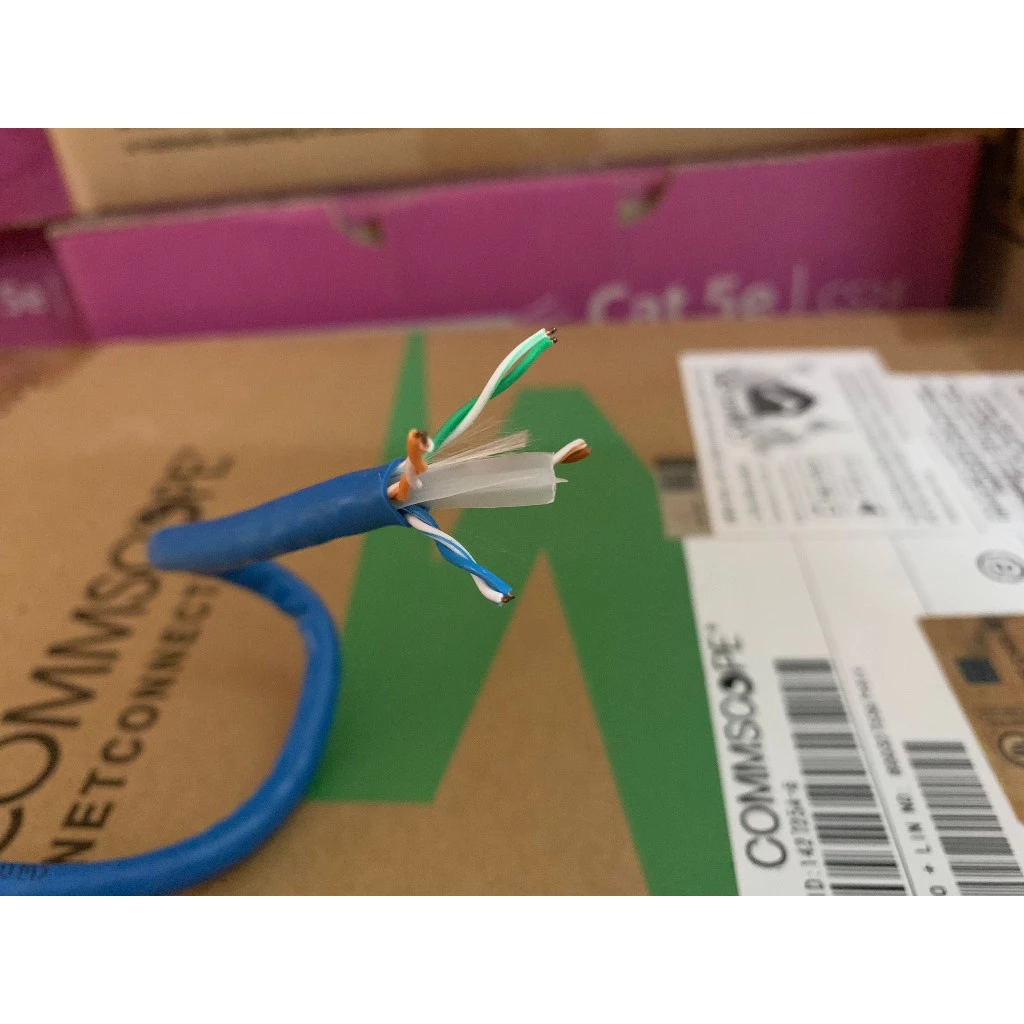 Cáp Mạng CommScope AMP CAT6 UTP (MÀU XANH) CHÍNH HÃNG COMMSCOPE (0-1427254-6)
