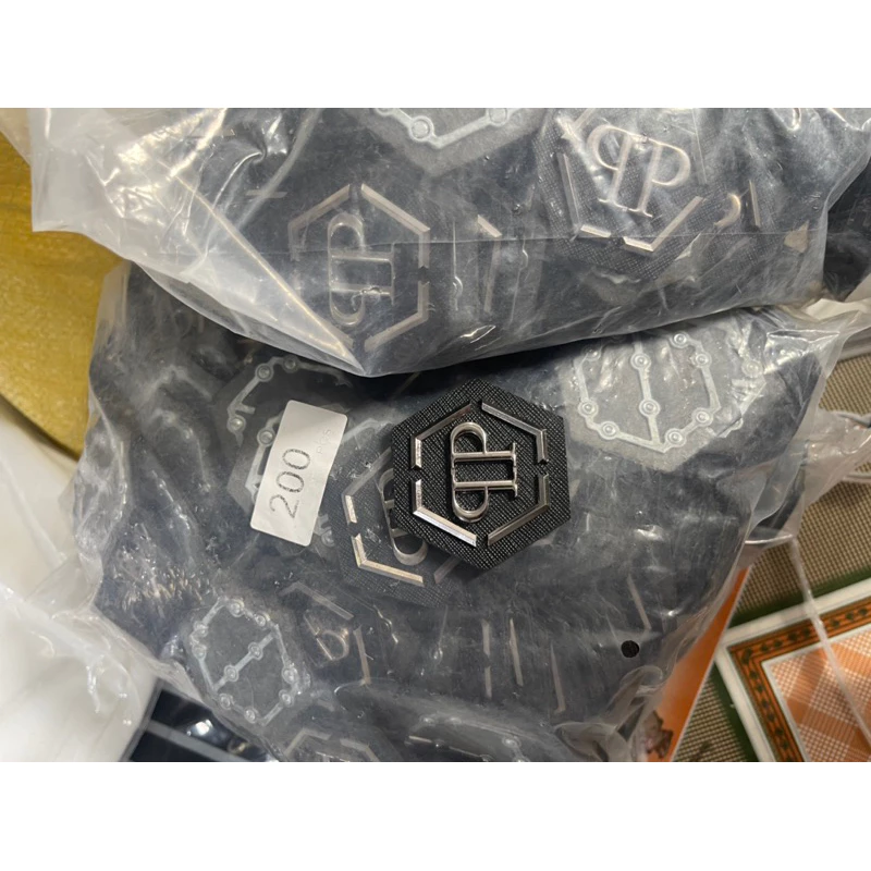 Logo sắt qp philipp plein ảnh thật siêu hot philipp chiếu liệu sắt ko rỉ