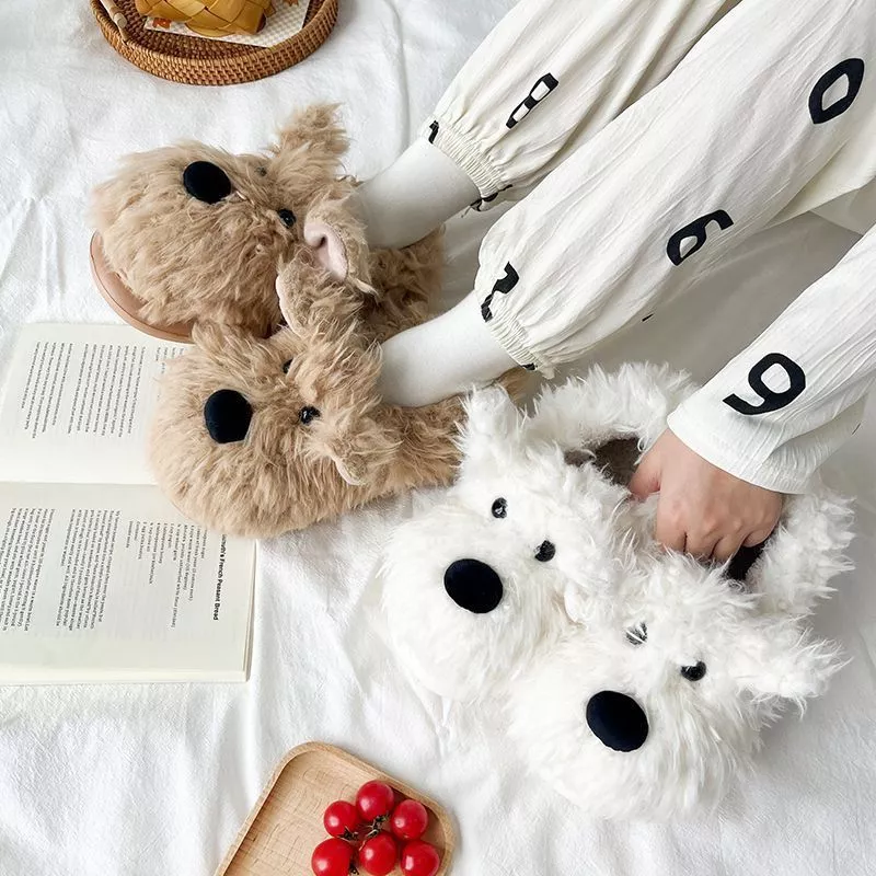 Dép lông đi trong nhà mùa đông hình chó xù cute giữ ấm đôi chân thoải mái đi lại trong nhà