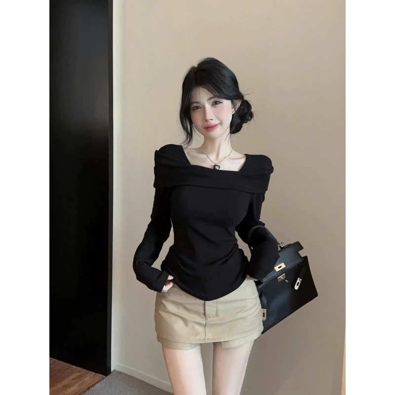 Áo kiểu thun trễ vai cổ vuông tay dài form ôm cho nữ