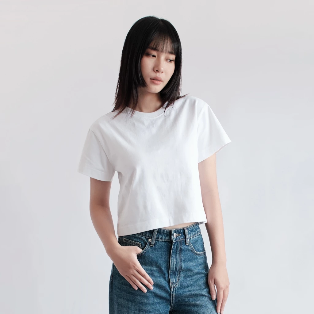 Áo Thun Trắng Nữ Mid-Crop, Áo Thun Boxy Mặc Thường Ngày, Áo Phông Basic Trơn Cotton - The J Studio