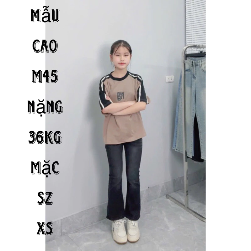 (LOE NẤM LÙN) QUẦN JEANS NỮ ỐNG LOE MÀU ĐEN KHÓI PHỐI RIA MEO VÀ WASH SÁNG