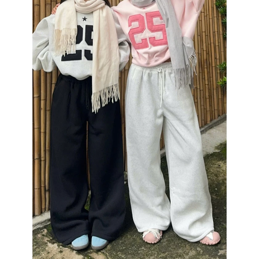 [COLLECTION TẾT]  AB HOUSE - Quần nỉ ống rộng Sweat pants form rộng nam nữ Tết Ấm Project AB x OUTE AA.Studio