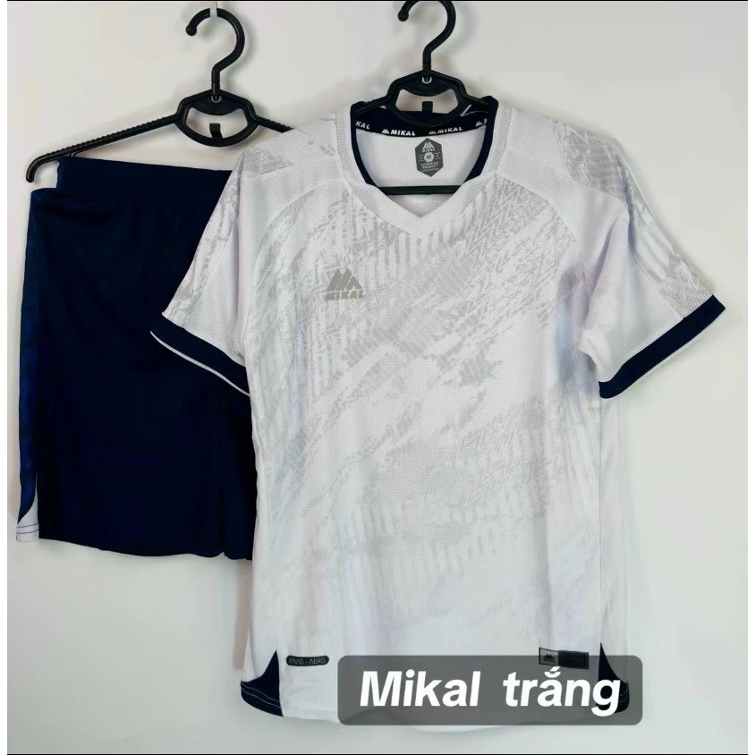 Bộ Quần Áo Bóng Đá MK Trắng In Tên Số Theo Yêu Cầu Chất Thun Mè Co Giãn Thoáng Mát