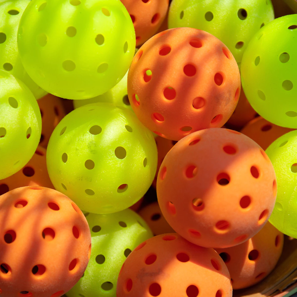 Bóng Pickleball tập luyện ngoài trời 40 lỗ tiêu chuẩn thi đầu, chất liệu TPE độ bền cao, ổn định