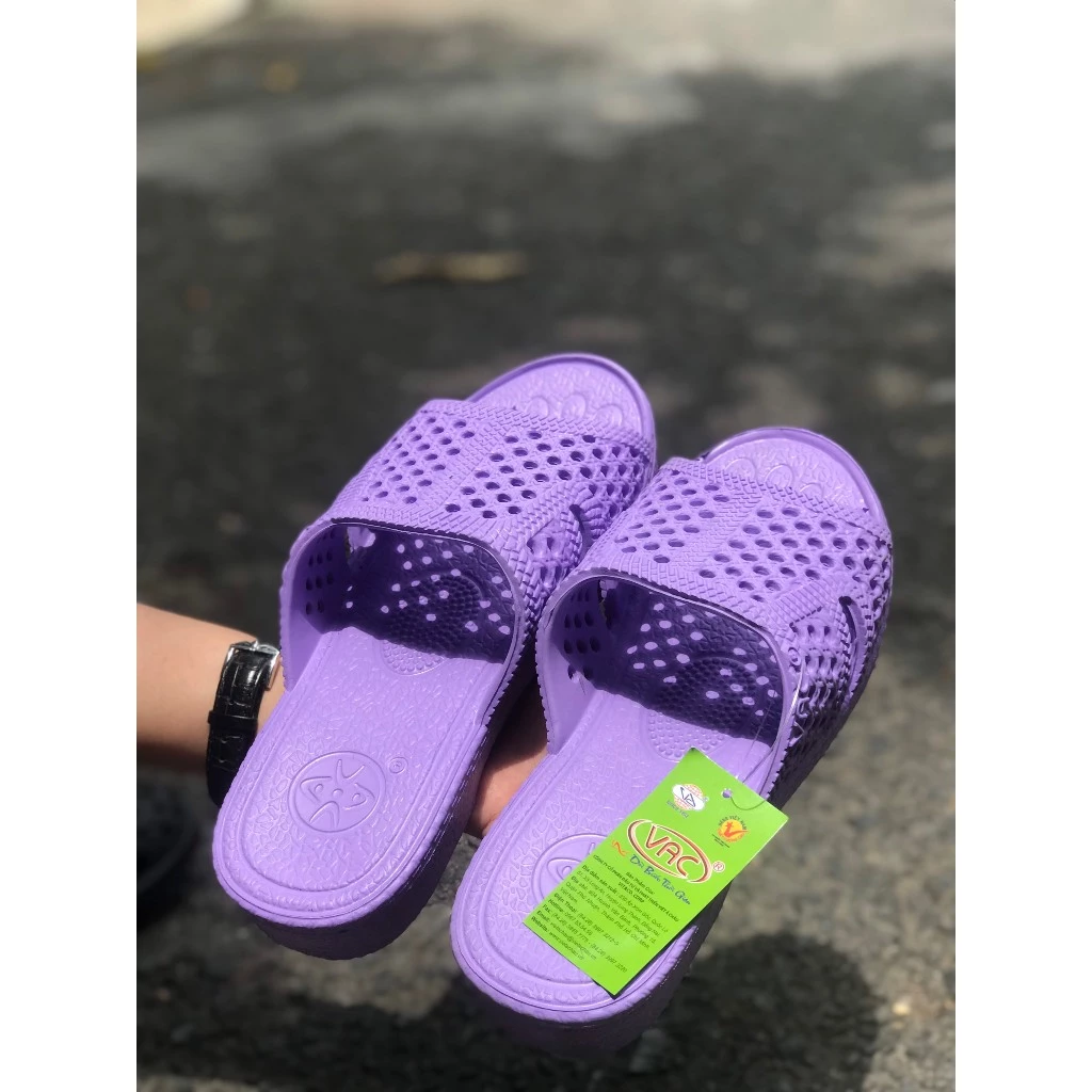 Dép tổ ong siêu nhẹ TÍM cho nam nữ đủ màu VAC from rộng (35-43) lùi 1 size là vừa - Giao màu ngẫu nhiên