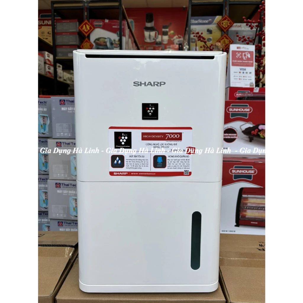 Máy hút ẩm Sharp DW-D12A-W, Công suất 240W, Công suất hút 12Lít/Ngày, Diện tích sử dụng 25m2, Bảo hành 12 tháng tại nhà