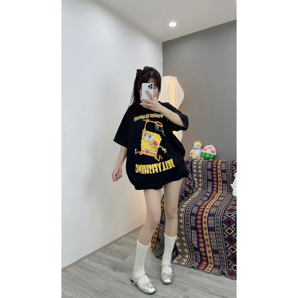 ÁO PHÔNG FOM RỘNG OVERSIZE BỌT BỈN ĐEN CẦM VỢT SIU CUTIII