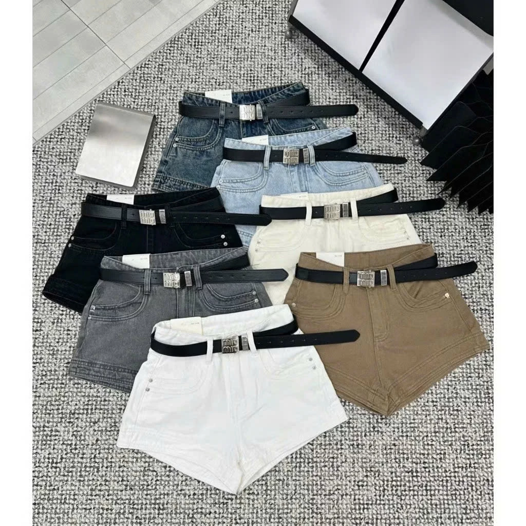 Quần Short Can Gấu Vải Jean Dày Dặn Mới Về Cho Chị Em