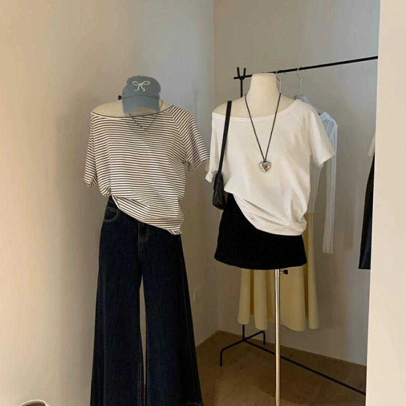Áo Lệch Vai nữ Ngắn Tay Cao cấp ANHSTORE, chất thun 100% cotton mềm , mịn ,phom rộng cá tính, áo lệch vai nữ mùa hè 2025