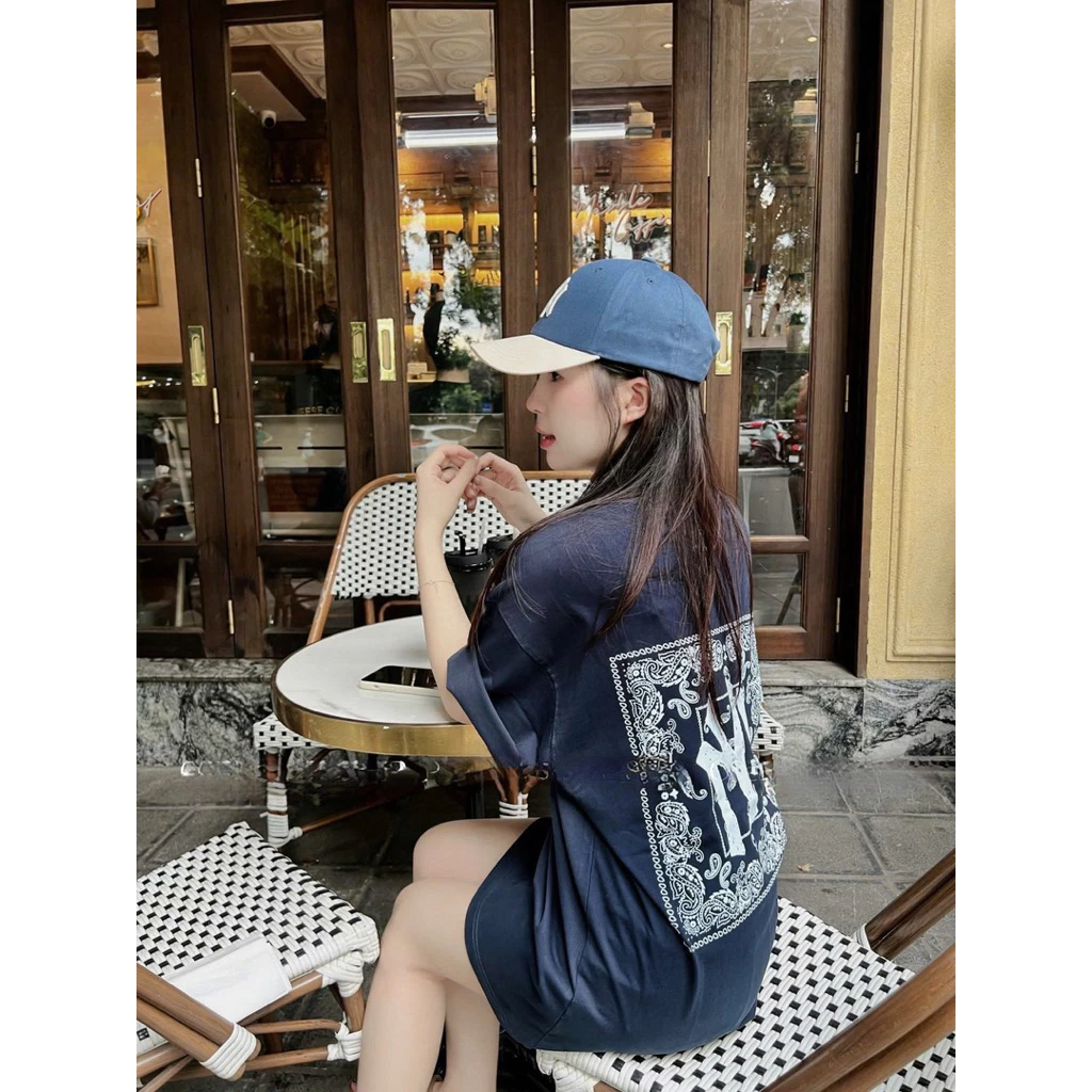 Áo Thun ML :P Xanh Than Vải Đẹp Form Rộng Nam Nữ Full Tag Mac Túi Zip Hot Trend 2025