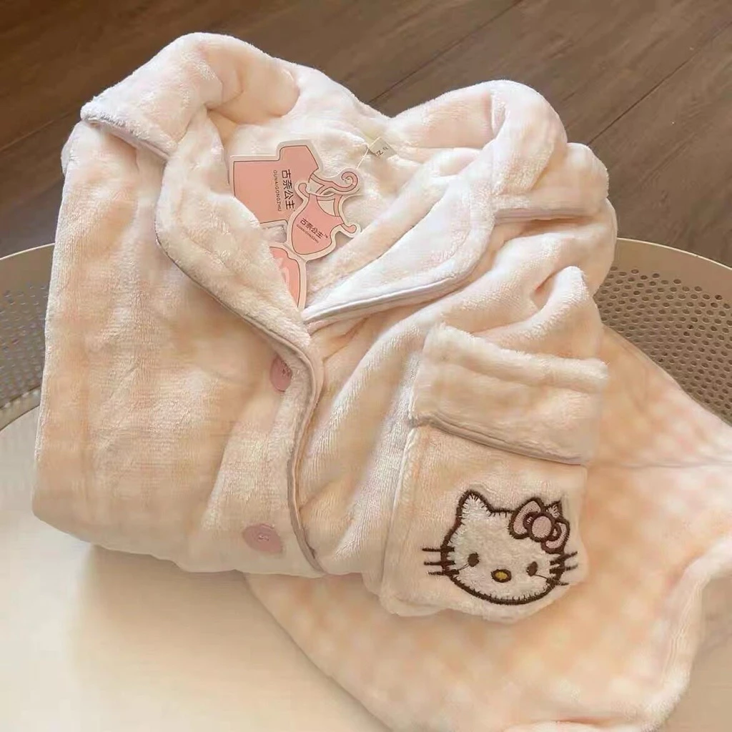 𝐂𝐡𝐚𝐫𝐥𝐨𝐭𝐭𝐞.𝐨𝐝_ Set Bộ Ngủ Nỉ Lông Cừu Cổ Bẻ Nhiều Hoạ Tiết Dễ Thương Siêu Ấm