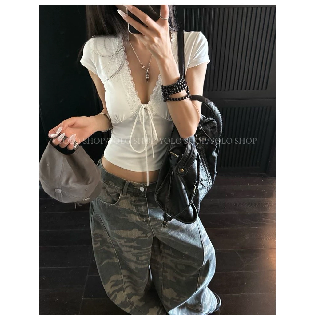 [DEAL MỞ BÁN] ÁO THUN ÔM BODY CỔ V MIX REN