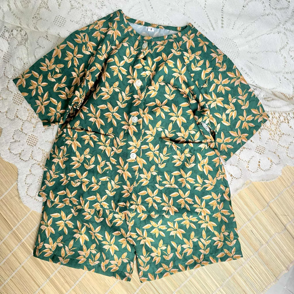 (7-35KG) Bộ đồ đùi ÔNG NGOẠI cho bé, chất liệu lụa mềm mịn mát cho bé mặc ở nhà mặc ngủ mặc đi học