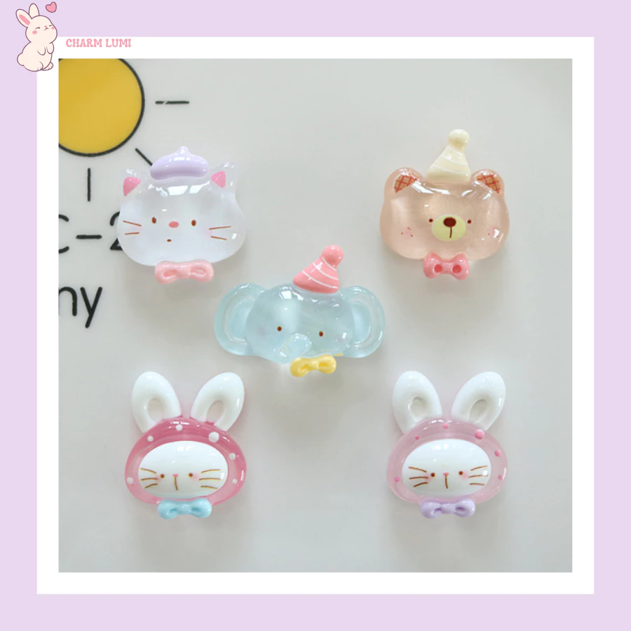 Charm Thú Cưng Trong Suốt Đội Mũ & Nơ – Phụ Kiện Decor DIY, Trang Trí Slime, Ốp Lưng, Dụng Cụ Học Tập...