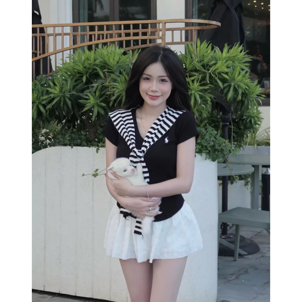 𝑶𝒏𝒊.𝑺𝒉𝒐𝒑_Áo Len Dệt Kim Tay Ngắn Thêu Ngựa Kèm Khăn Choàng Kẻ Chuẩn Loại 1
