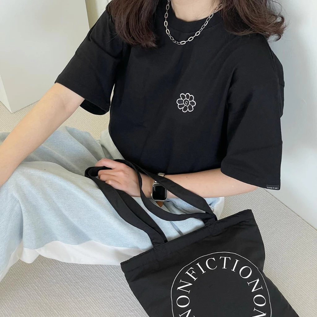 Whatitisnt  Tiểu hoa ngắn tay Tiểu hoàng nhân Tiểu phi nhân ngắn tay ngắn đá ngắn T  Áo Hàn Quốc lạnh T Áo thun