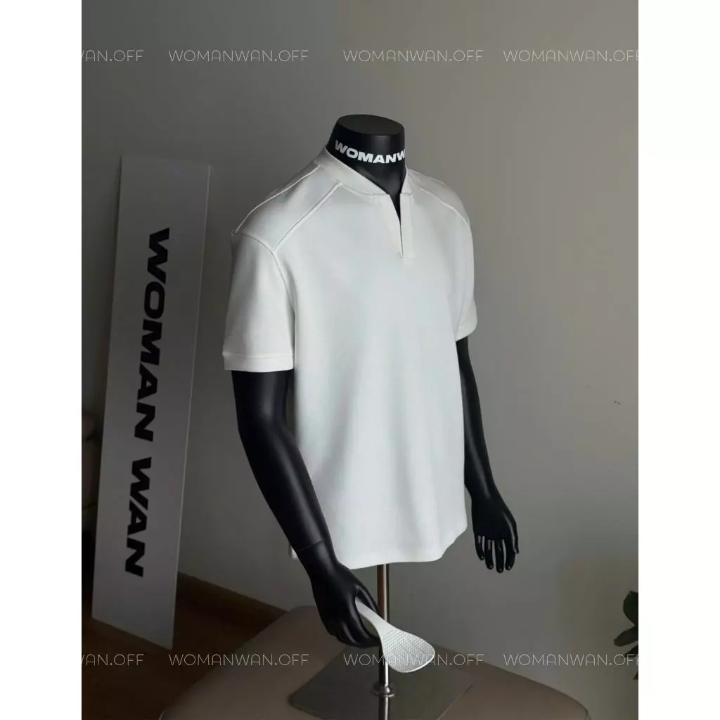 [CỔ V CLEANFIT] Áo Thun Cổ V Nam Nữ WOMAN WAN – Form Gọn, Tôn Dáng