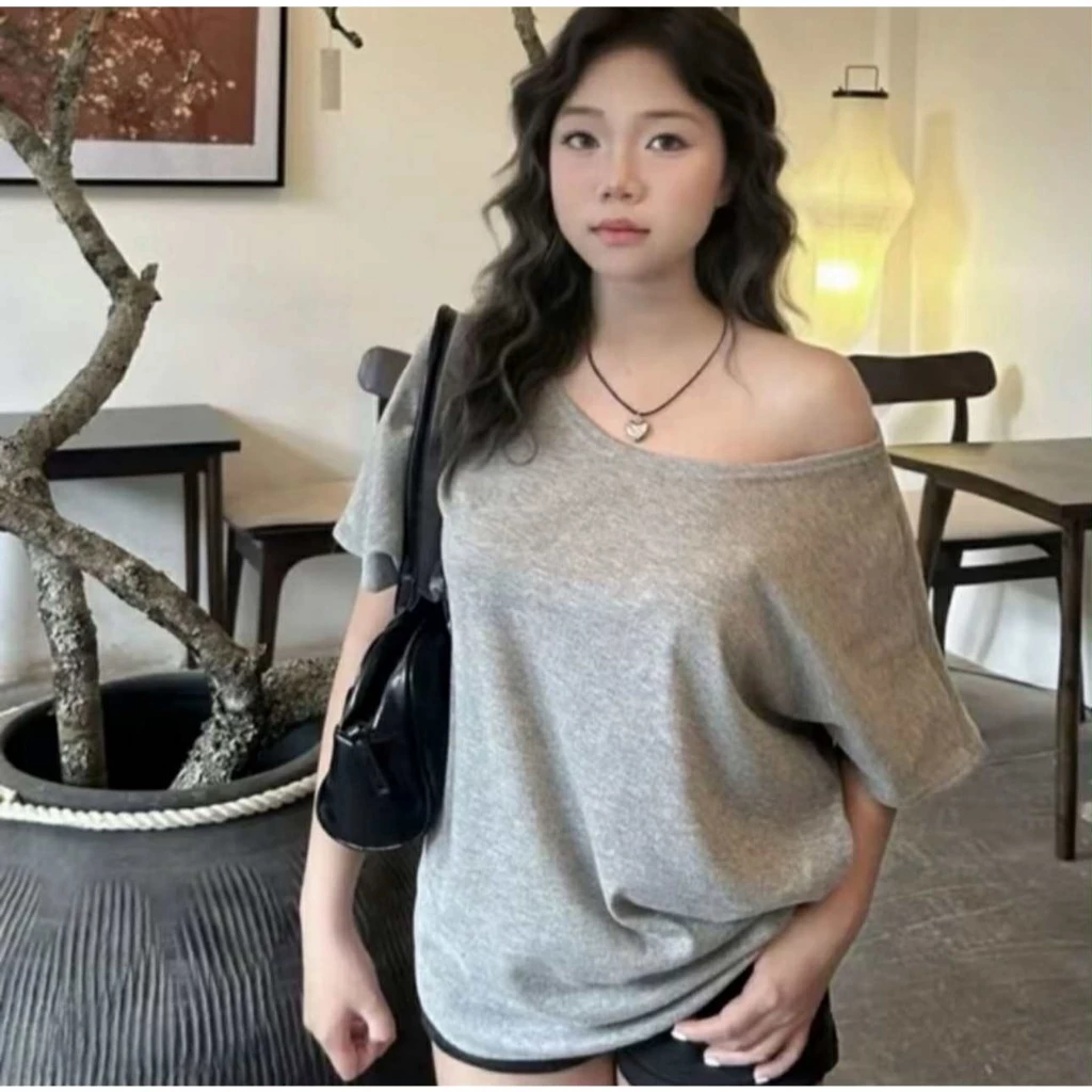 Áo thun nữ trễ vai dáng rộng ,áo lệch vai ngắn tay mặc được hai kiểu chất cotton thoáng mát basic dễ phối đồ trẻ trung