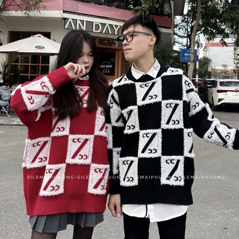 Áo Len Cờ Caro Cổ Bo Tròn Chất Len Hàng Quảng Châu Cực Nét-Áo Len Chữ CC Hàng Đẹp Phong Cách Boy Phố hot 2025