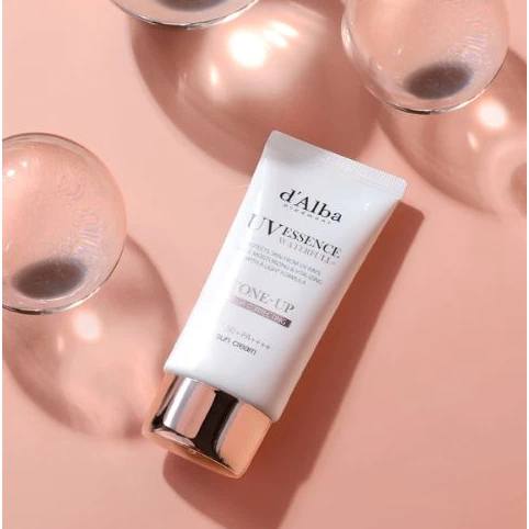 Kem Chống Nắng d'Al.ba Waterfull TONE UP PINK Correcting Sun Cream SPF50+ PA