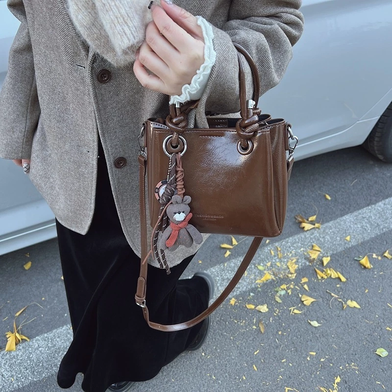 Túi xách nữ da PU cao cấp mới túi tote đeo vai đi tiệc,đi chơi sang chảnh màu sắc basic dễ phối mix đồ,phong cách retro
