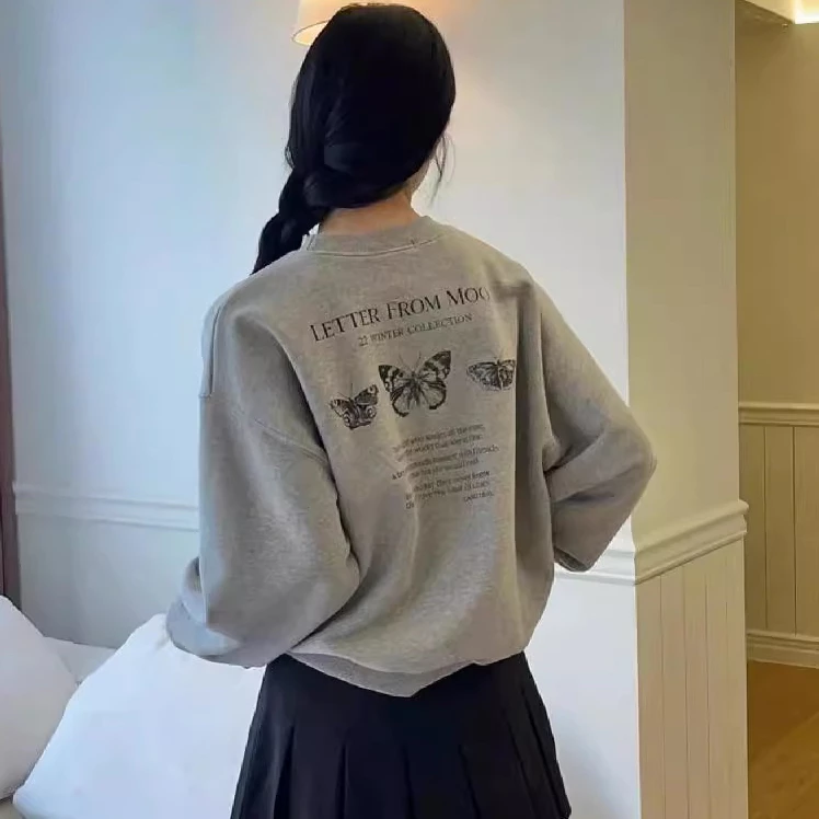 Mua hộ Hàn Quốc Letter from moon  Đại học T  Bướm thêu đại học đá Mỹ xu hướng lỏng lẻo tay áo dài hàng đầu