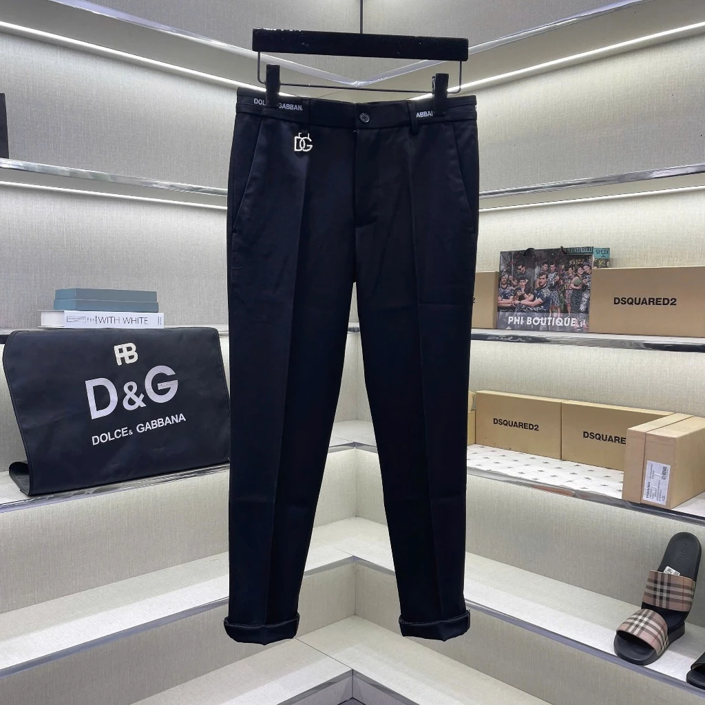 Quần tây âu nam PB slimfit vải chéo 79 trơn thêu vạch chữ Đôn Chề quanh eo phối tag logo bạc basic QA56P Phi - boutique