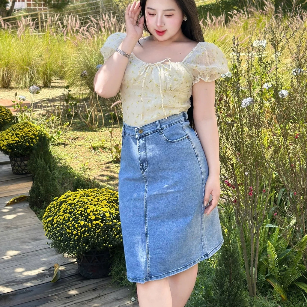 Chân Váy Jeans Dáng Dài BigSize Dài Qua Gối Phom Chữ A Co Dãn Mạnh Xẻ Sau Lưng Cao MoLi Jeans 4335