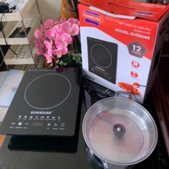 [FREE SHIP]Bếp Từ Cảm Ứng SUN HOUSE 2200W , Bếp Điện Từ Hồng Ngoại [TẶNG KÈM NỒI]