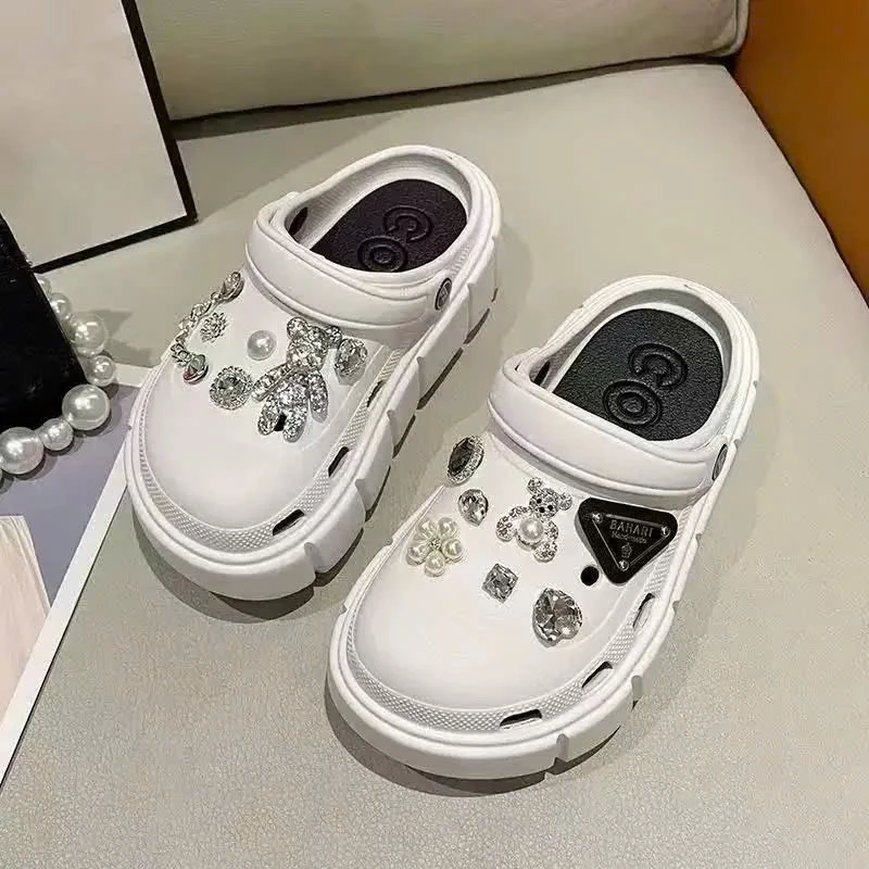 Dép Nữ Sục Có Quai Tốn Dáng [Tặng Kèm Charm] Chất Liệu Cao Su Mềm Êm Chân Size 36-41 Giay zep Store -S45C