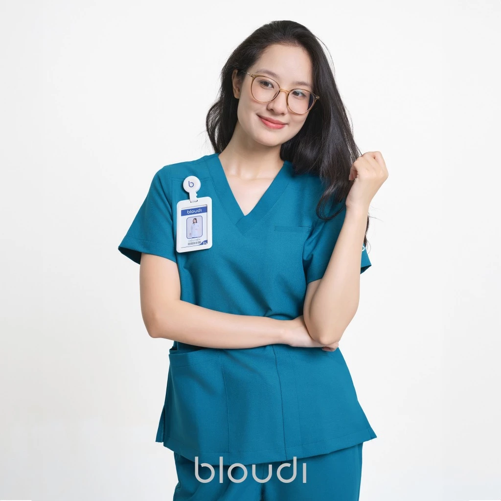 Bộ Scrubs Nữ BLOUDI Plus, Đồ Scrub Y Tế, quần áo phòng mổ, đồng phục phẫu thuật, đồng phục spa